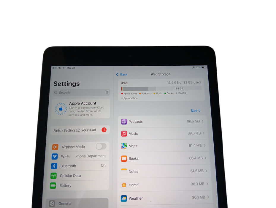 Apple iPad 7th Gen - 32GB - Space Gray [A2200] Q