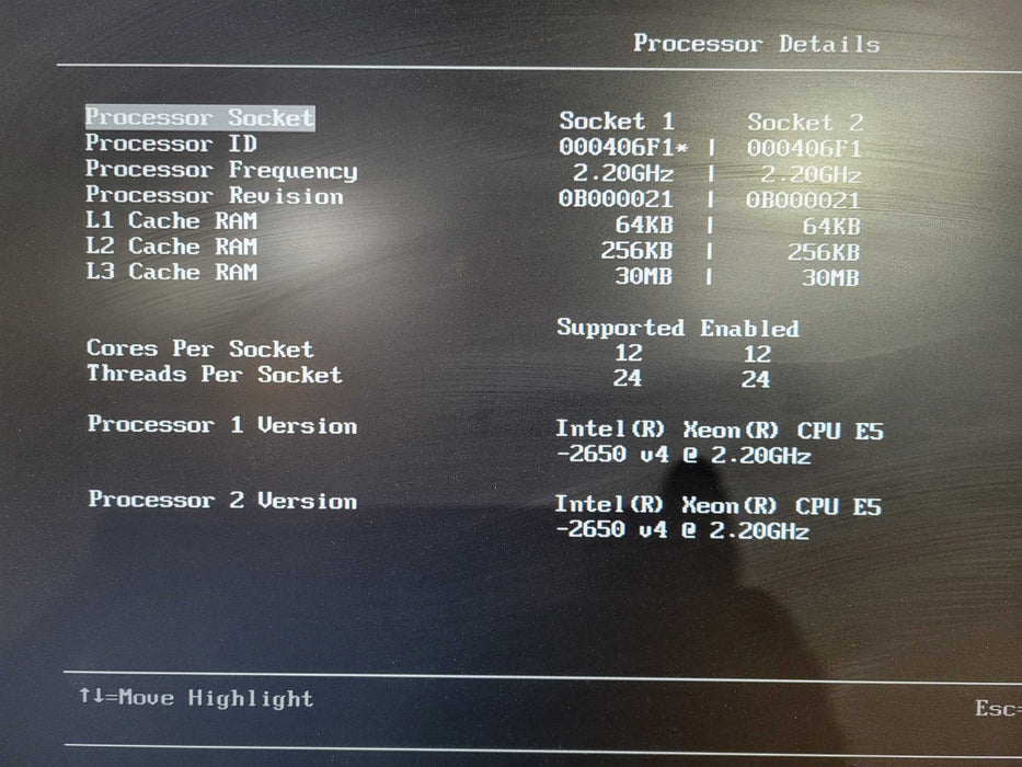 Lenovo 8871-AC1 2x Xeon E5 2650v4 2.2Ghz, 64GB DDR4, M5210, 2x PSU, 2.5" !