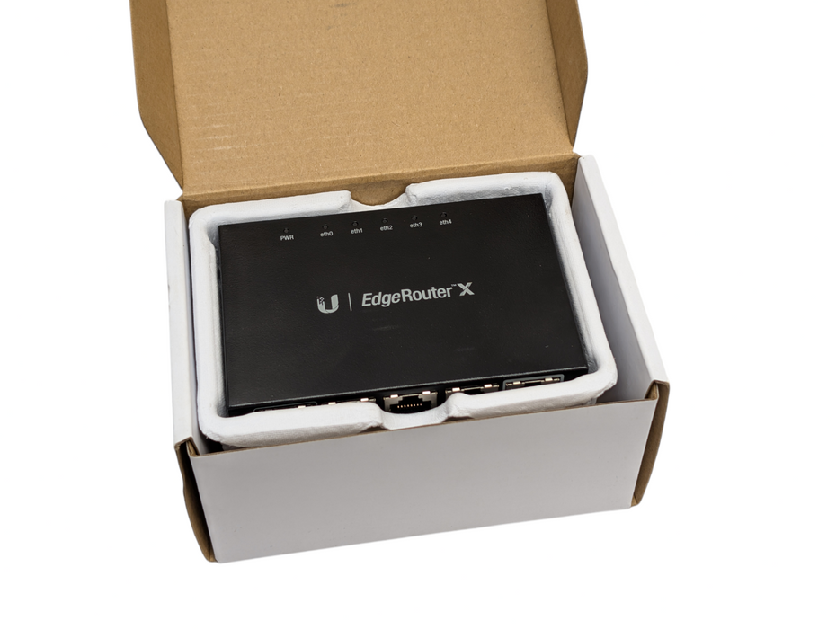 Ubiquiti EdgeRouter X ER-X mini switch PoE Powered  -