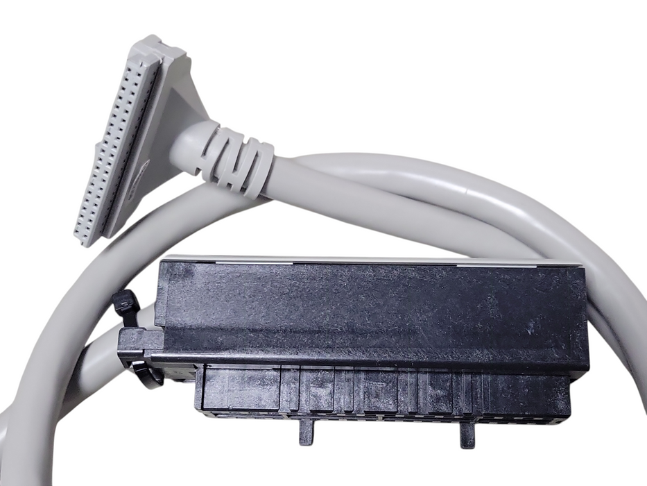 Allen Bradley 1492-HWCAB010Z pre-wired connection cable _
