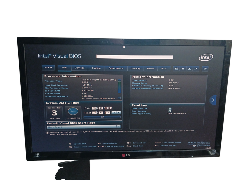 Intel NUC BOXNUC8i5BEH1 Intel Core i5-8259U@2.30GHz 8GB RAM 120GB SSD