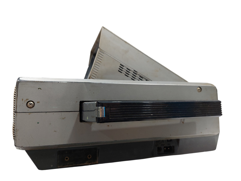 Vinatge Panasonic Solid State T.V. Model: TR-5050C ( Parts )  =