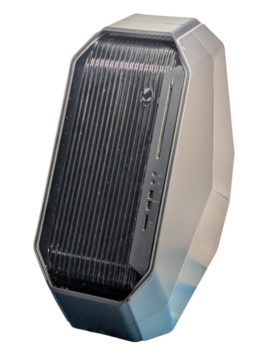 DELL Alienware Area-51 R2 Intel Core i7-5930K 32GB RAM 500GB SSD  -