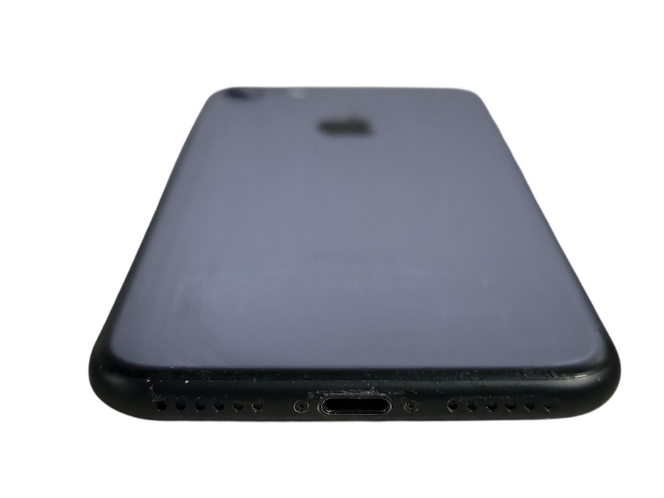 Apple iPhone 7 - 32GB - Black [A1778]