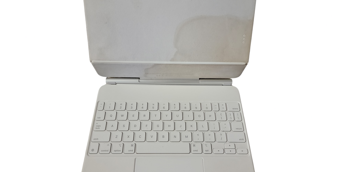 Apple White Magic Keyboard Case Magnetic | Model A2261 - READ