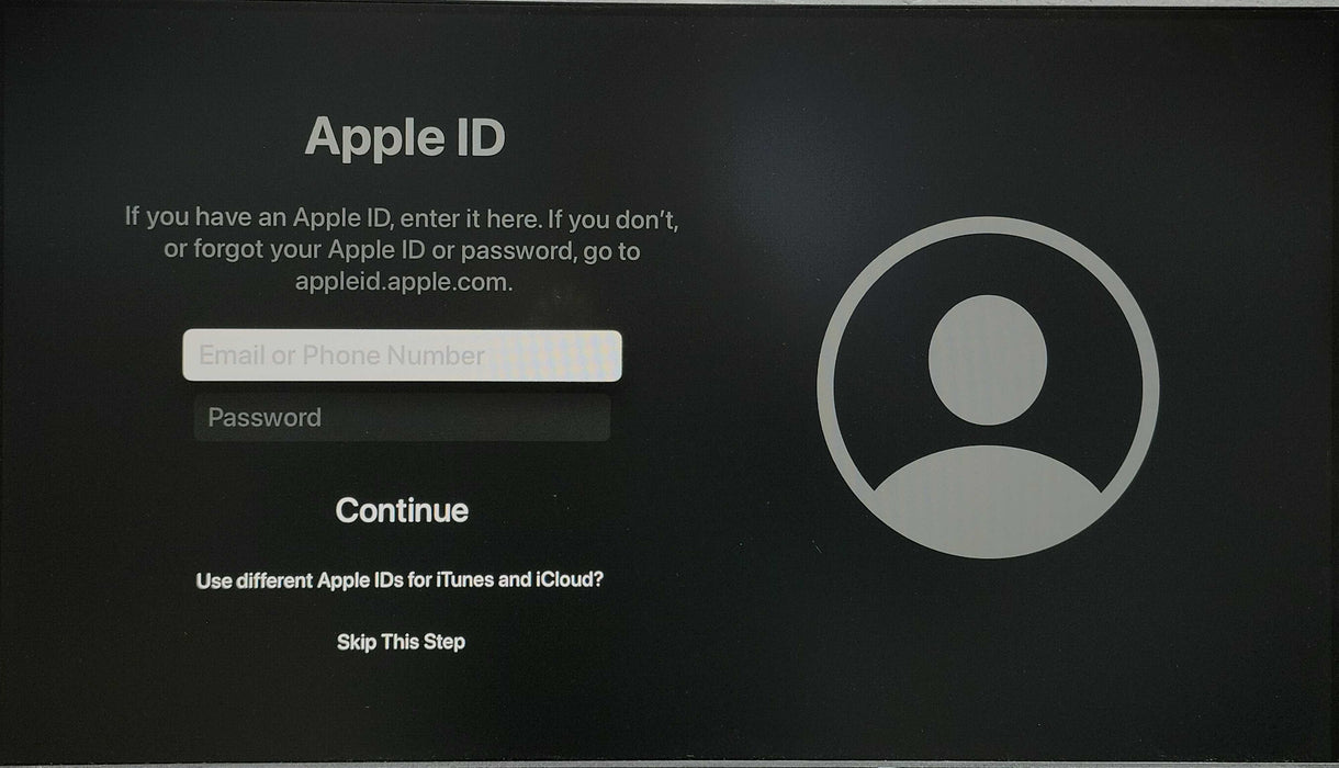 Apple TV 4K 1st Generation 32GB A1842, No Remote