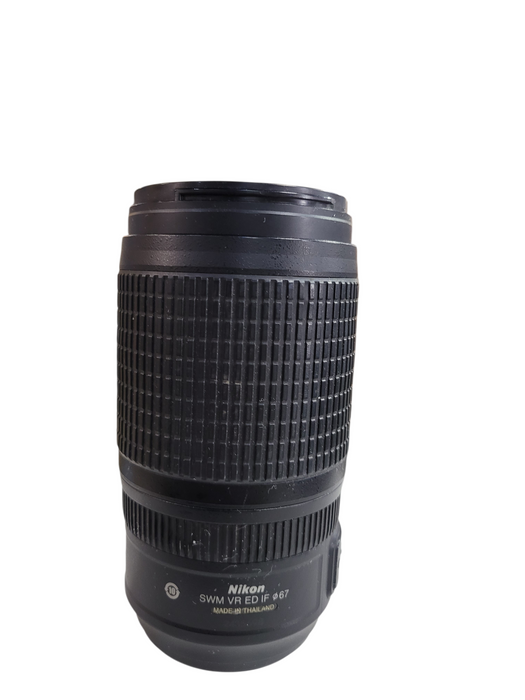 Nikon AF-S NIKKOR 70-300mm f/4.5-5.6G ED VR Telephoto Zoom Lens