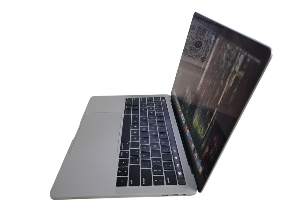 Apple Macbook Pro 2018 13" 4-Core i5-8259U @ 2.3GHz 8GB DDR3 250GB SSD (