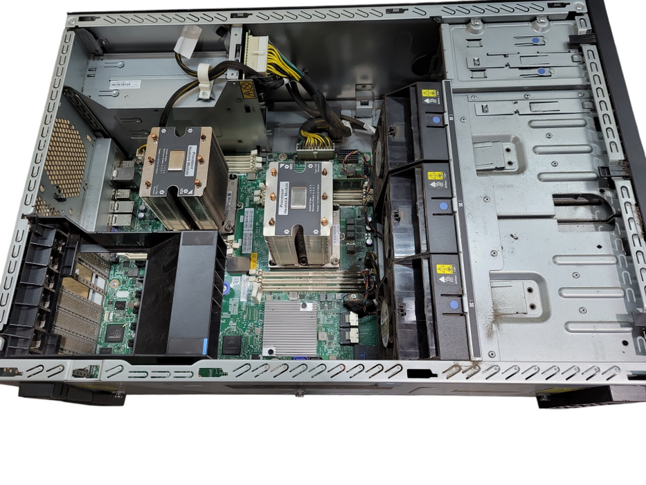Lenovo ThinkSystem ST550 Intel 2x Xeon Bronze 3106 8GB RAM !