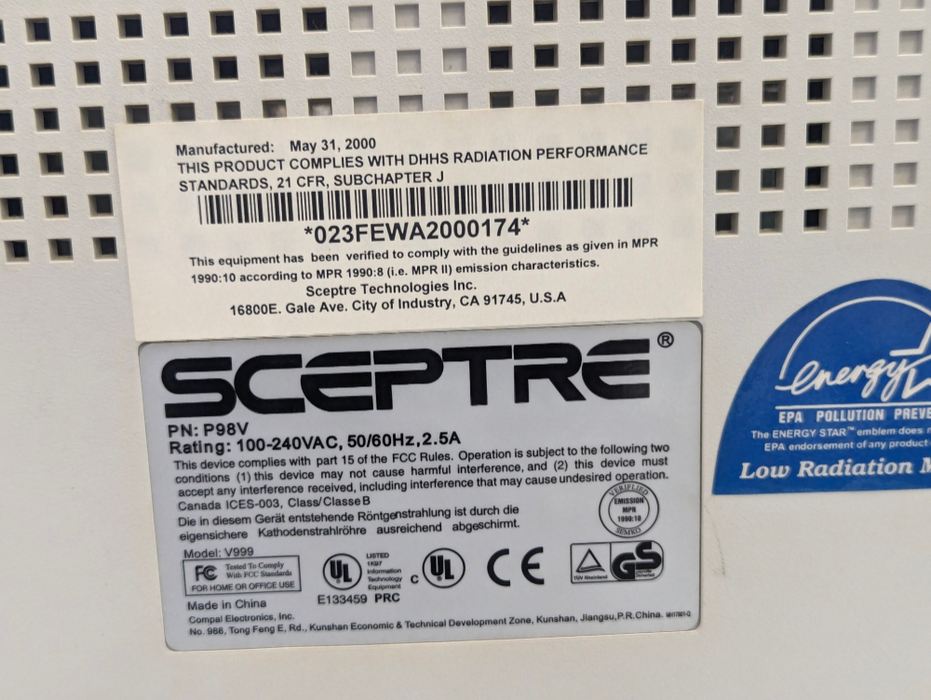 SCEPTRE 18" 85Hz CRT Monitor Model P98V -