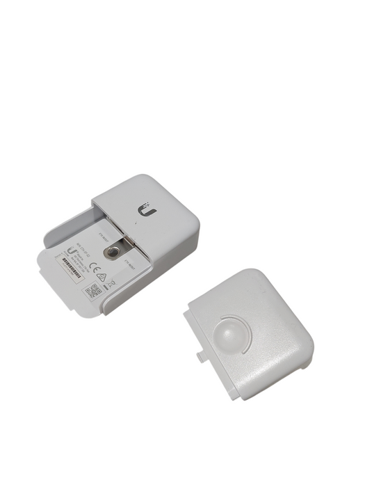 Ubiquiti Networks Ethernet Surge Protector Model: ETH-SP-G2 Q=