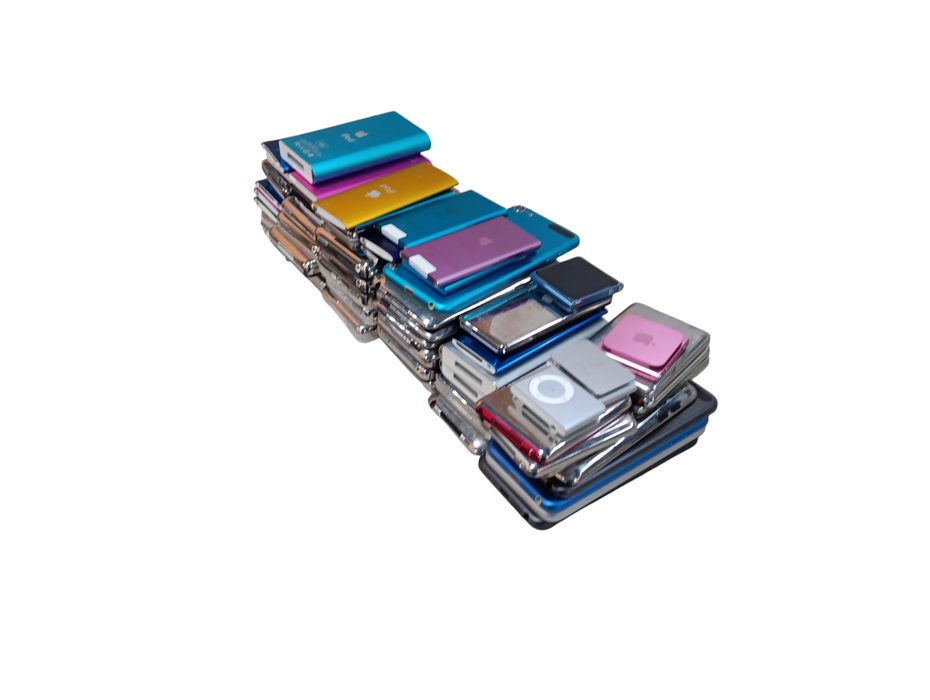 Lot of 65x Mixed Apple iPods [AS-IS]