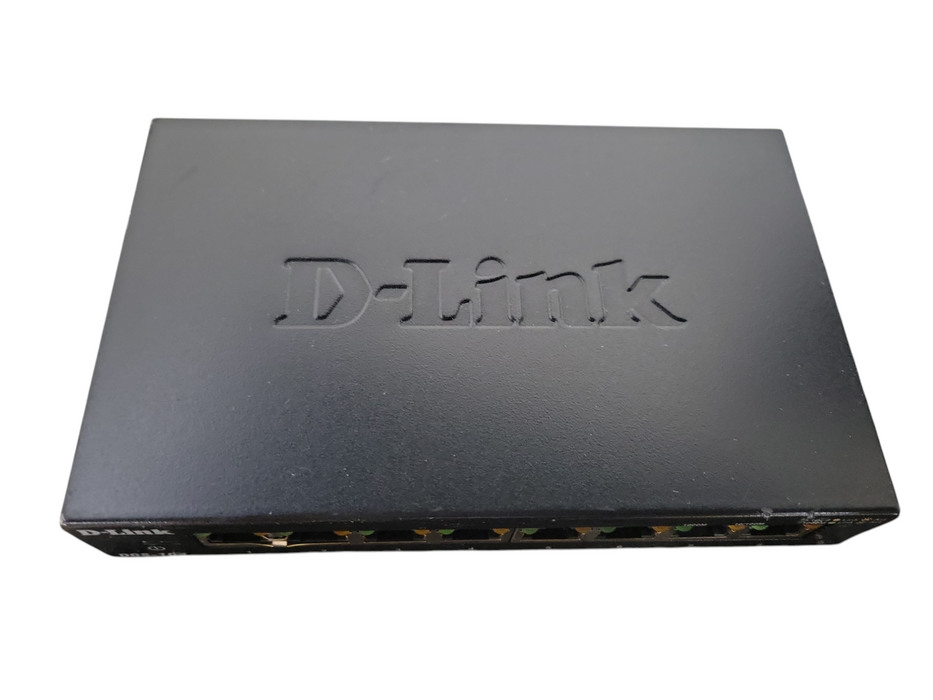 D-LINK DGS-108 8 Ports Gigabit Ethernet Switch !
