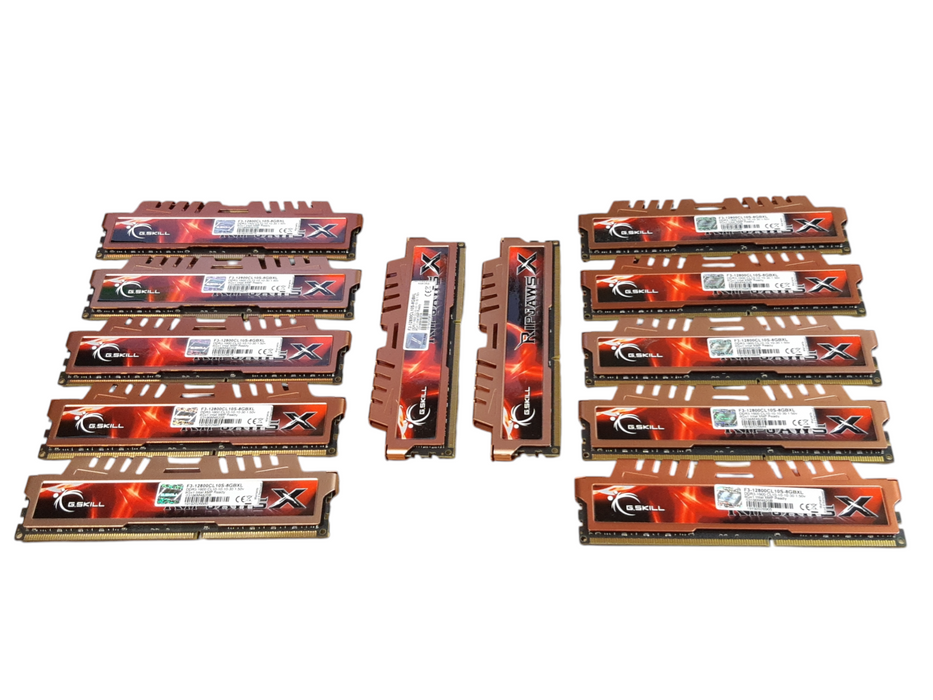 Lot of 24x, Assorted 8GB DDR3 Heat Sink Desktop RAM