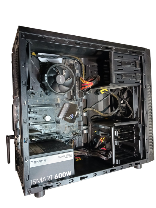 Corsair Custom PC AMD Ryzen 7 1700 Asus ROG Strix B350 8GB DDR4 No HDD