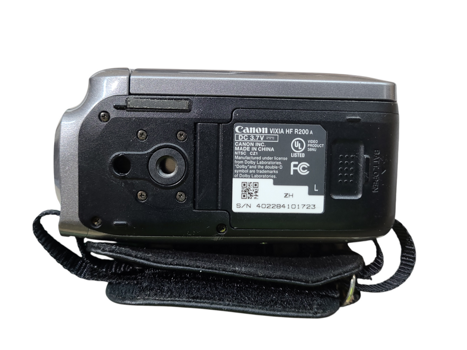 Canon VIXIA HF R200 Digital Touchscreen Camcorder Silver