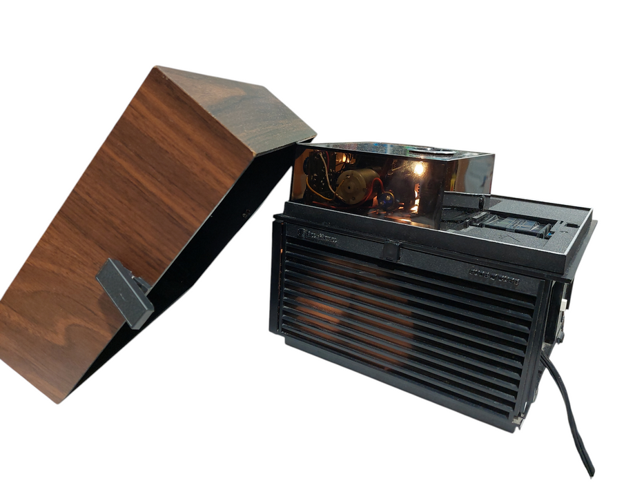 Bell & Howell Slide O Cube Projector Model: 982Q  =