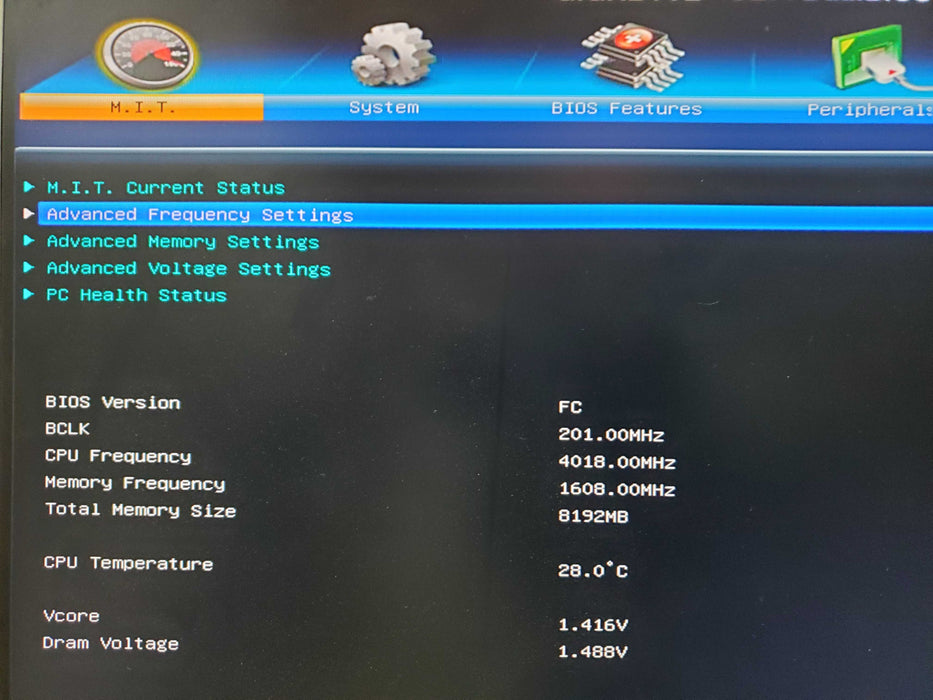 Gigabyte GA-990FXA-UD3 with AMD FX-8350 8GB ram NO HDD NO GPU