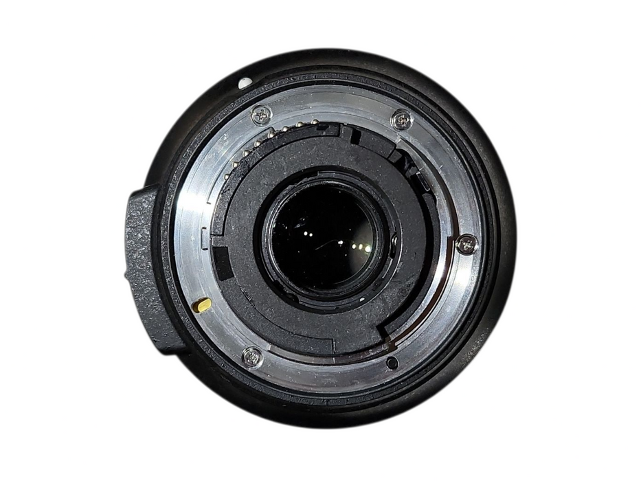 Nikon AF-S DX NIKKOR 18-300mm F/3.5-6.3G ED VR Lens