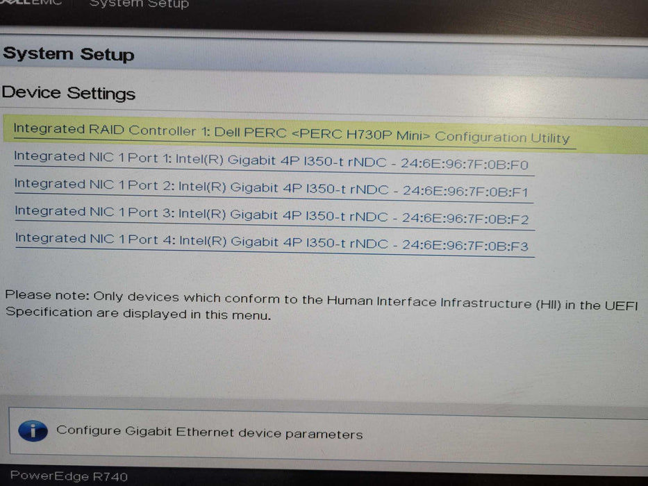 Dell PE R740 2U, 1x Xeon silver 4110 @ 2.10GHz, 32GB, H730P 8x 2.5" !