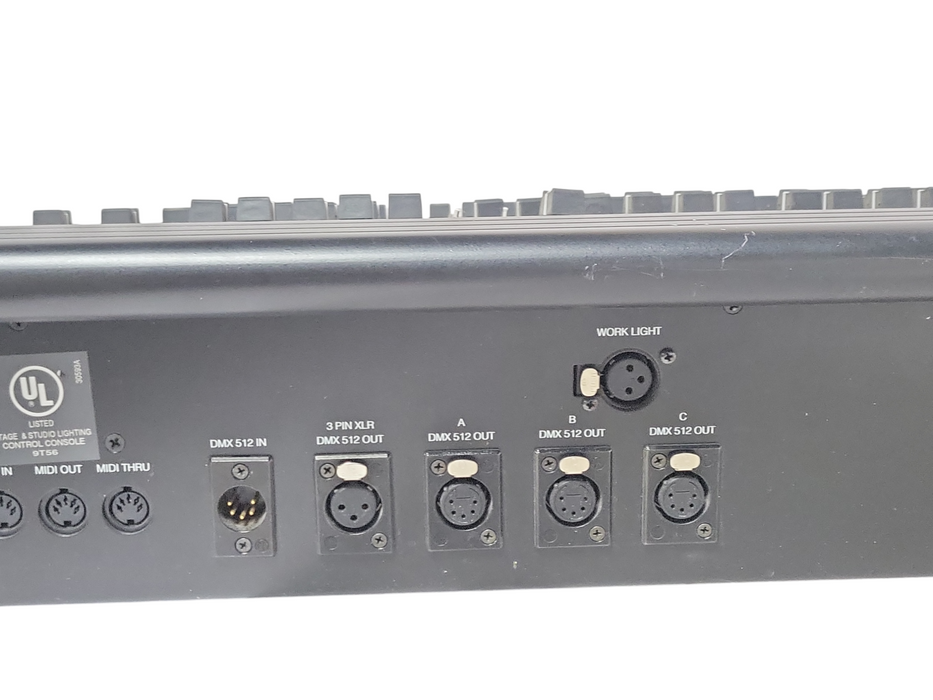 NSI Corporation Innovator 24/48 memory lighting console, READ _