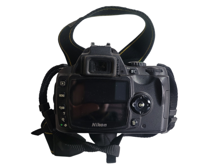 Nikon D40 digital camera