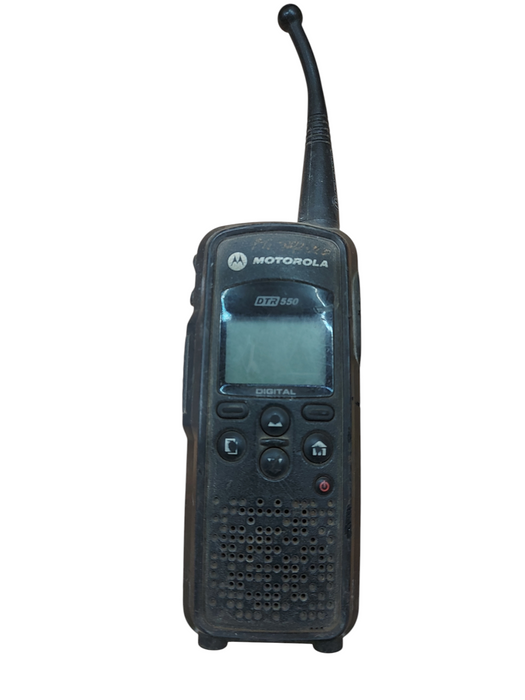 Lot 3x Assorted MOTOROLA DTR650 & DTR550 DIGITAL PORTABLE TWO WAY RADIO