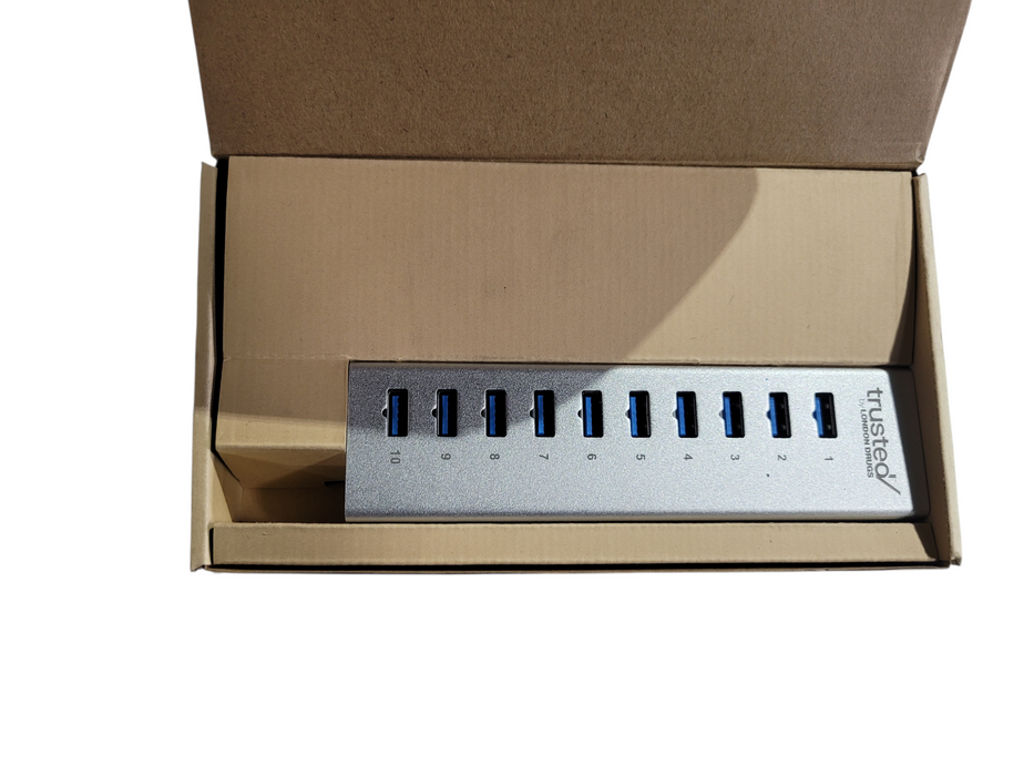Trusted 10 Port USB 3.0 HUB