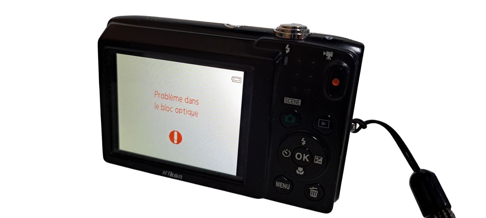 Nikon COOLPIX S2600 Digital Camera 14.0MP 5x Optical Zoom|READ