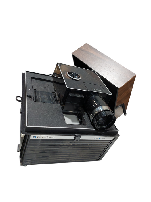 Bell & Howell Slide O Cube Projector Model: 982Q  =