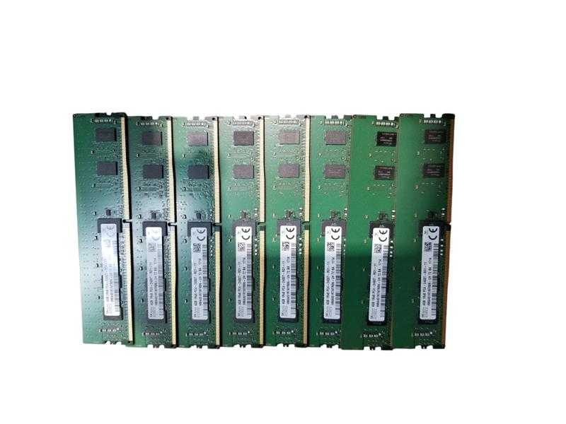 Lot of 8x SK Hynix 4GB PC4-2400T-RD1-11 ECC Server RAM HMA451R7AFR8N-UH