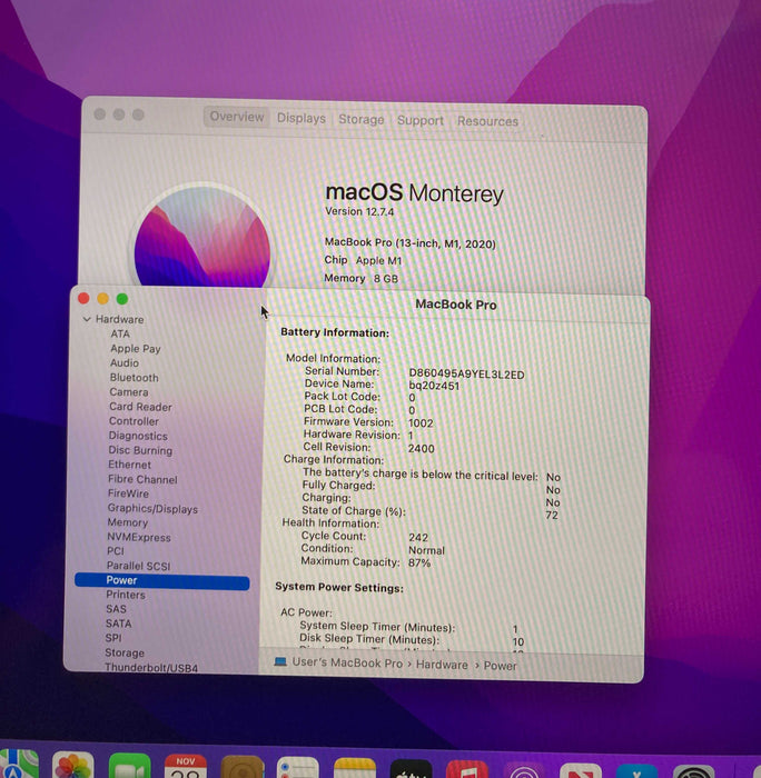 Apple MacBook Pro 13-inch M1 2020 Touch Bar 8GB RAM 256GB SSD READ!