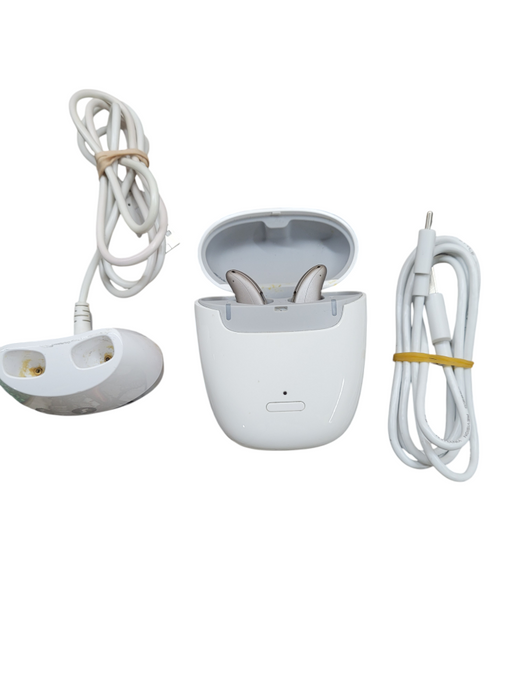 Signia Pure Charge&Go 5AX With Portable Charging Case & Power cable