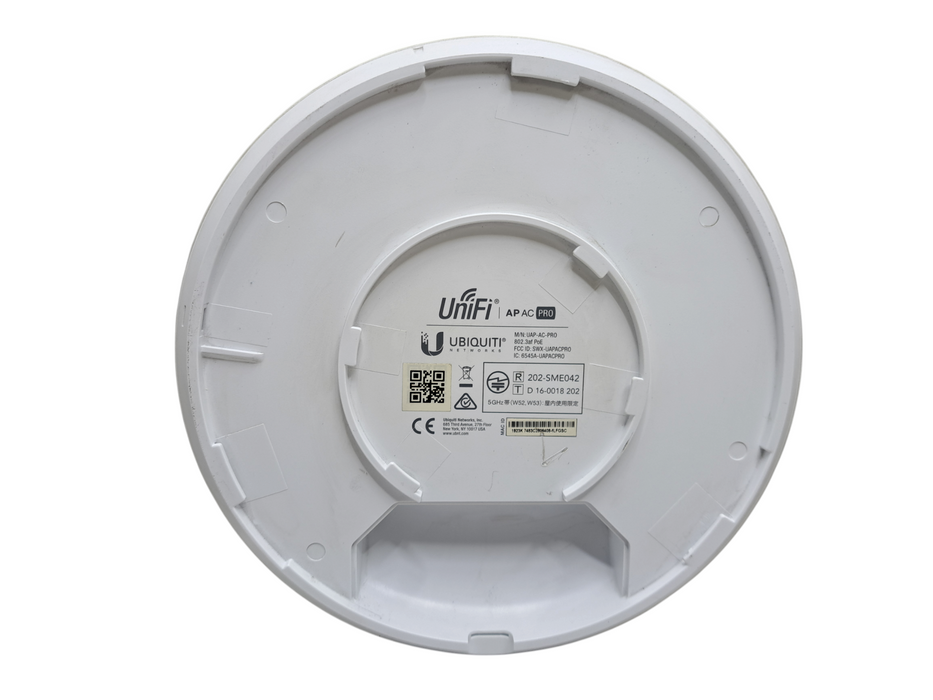 Ubiquiti Networks UAP-AC-PRO 1300Mbps Wireless Access Point )