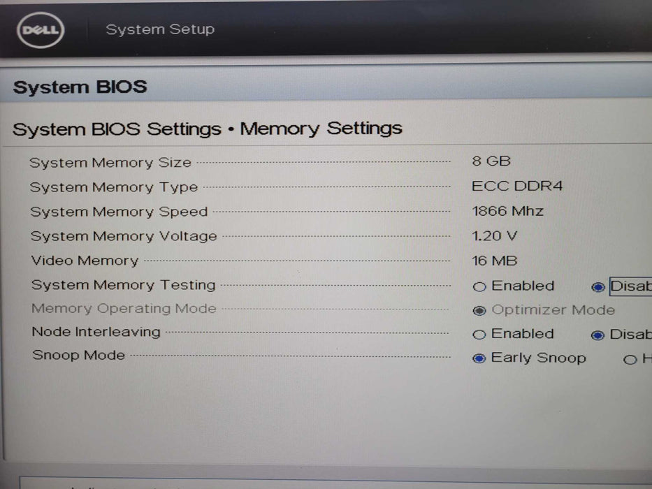 Dell PE R430 - 2x Xeon E5-2620 v3 8GB DDR4 NO HDD PERC H330 Mini 2x550W !