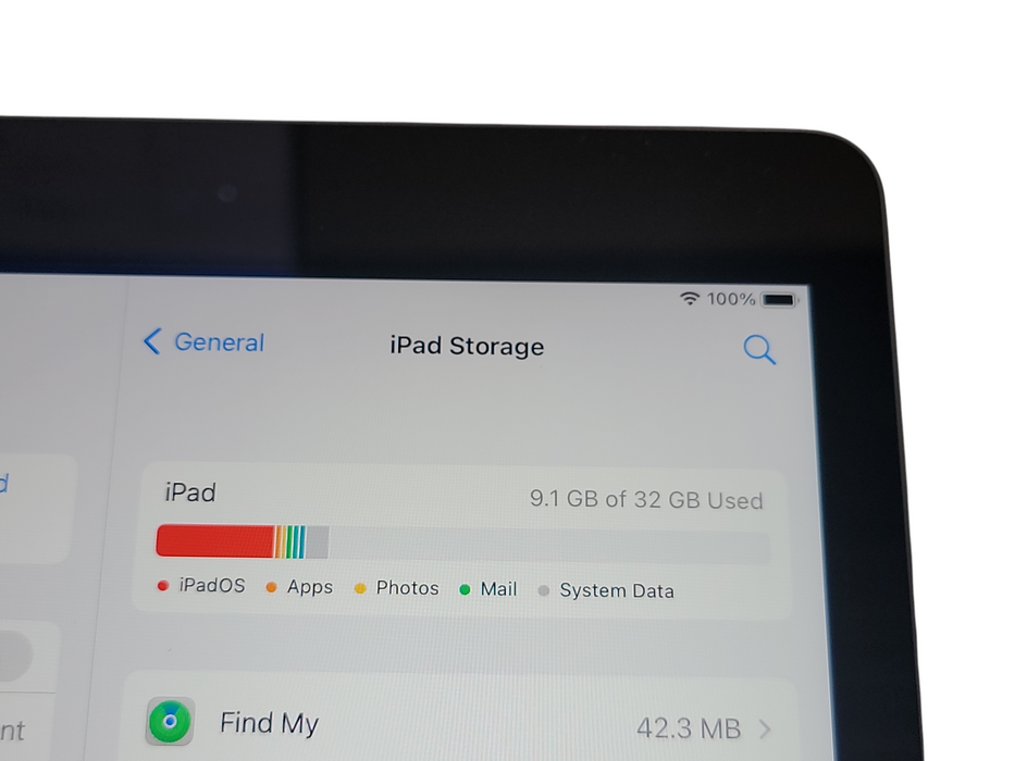 Apple iPad 5th Gen - 32GB - Space Gray [A1822] (