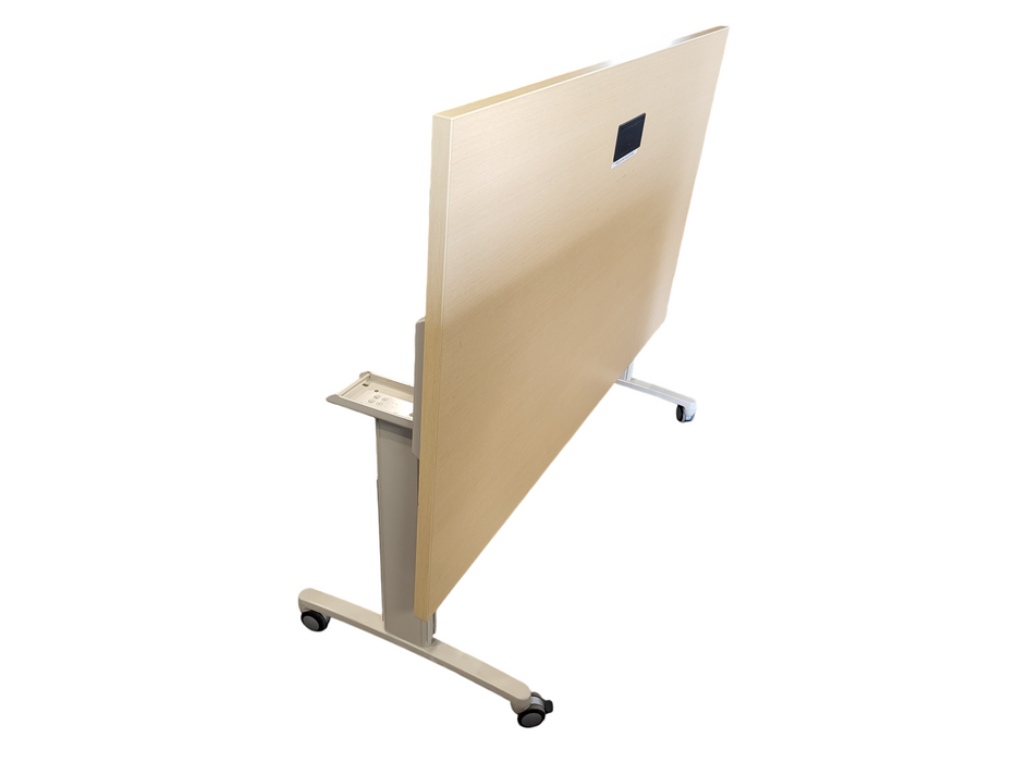 Teknion misc storage meetings rooms & bistro table 152cm x 91cm x 74cm Q$