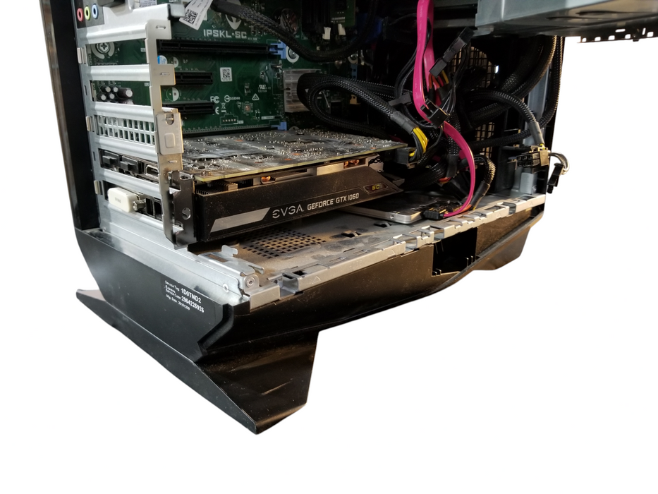 Alienware Aurora R5 Core i7-6700 @3.40Ghz 16GB DDR4 GTX 1060 120GB SSD