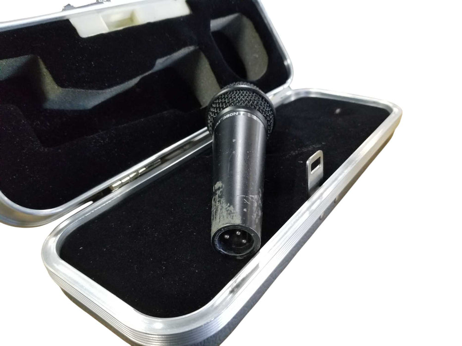 Peavey PVM 380N Microphone with Original Hard Case *READ*