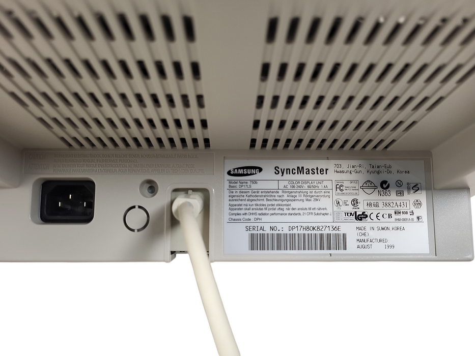 Samsung SyncMaster 750b 17" CRT Monitor Retro Open box $