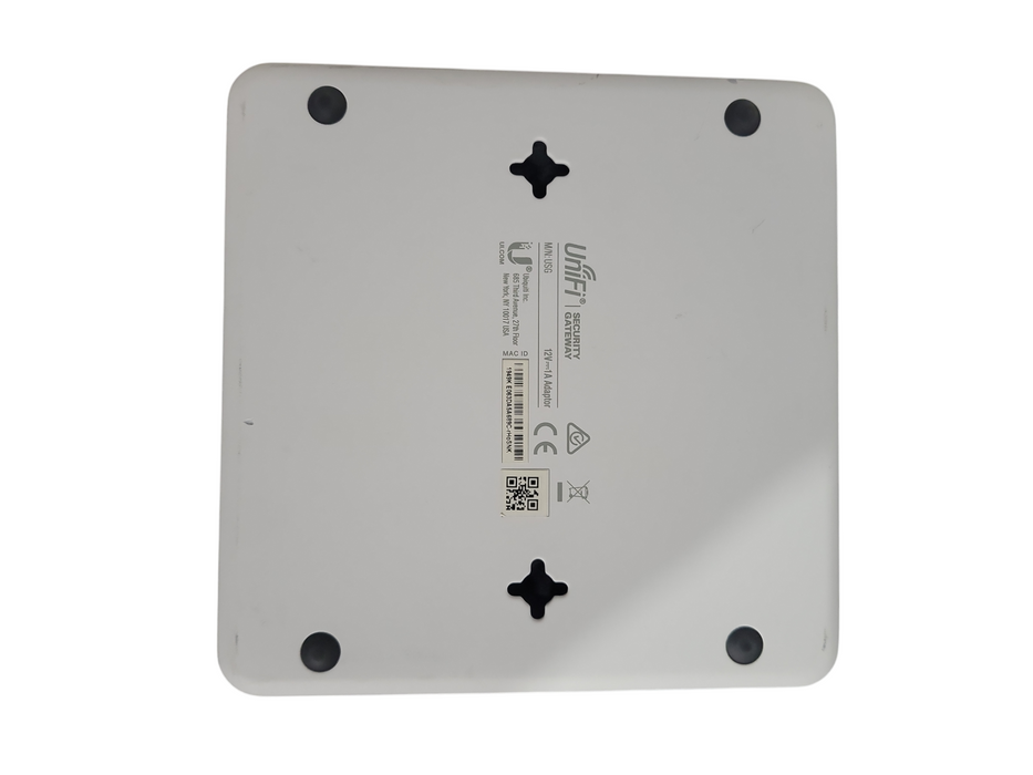 Ubiquiti Networks UniFi USG Security Gateway. Factory Reset  !