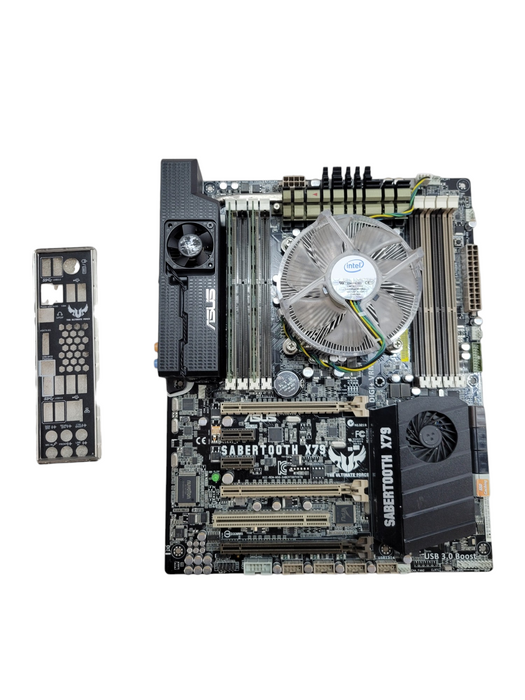 Intel Core i7-3820 @ 3.60GHz ASUS SABERTOOTH X79 8GB DDR3 + I/O Plate %