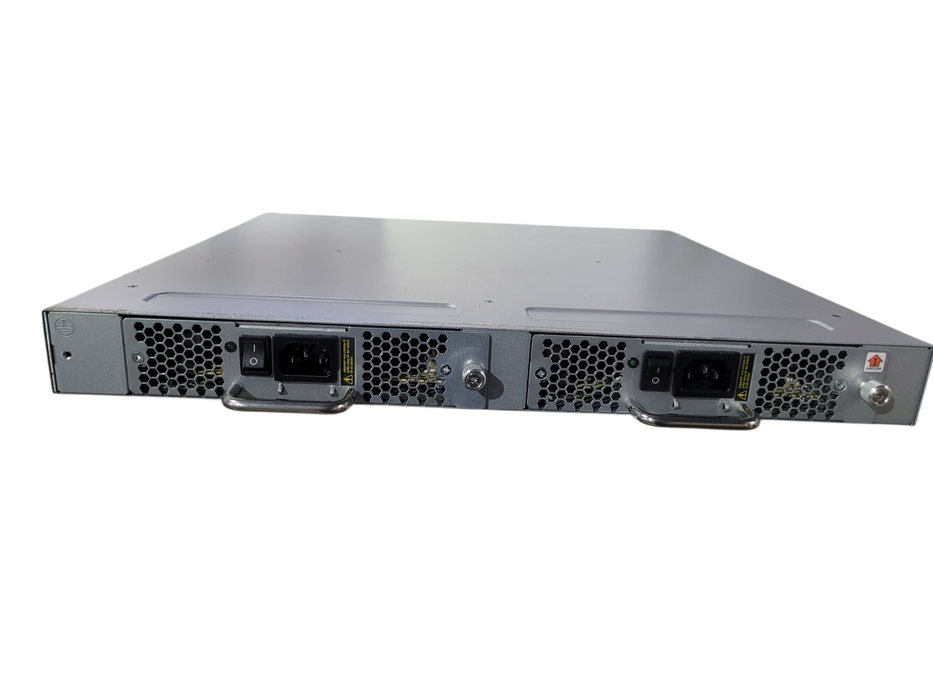 Brocade 6510 BR-6510-24-16G-R Fibre Channel Switch – 24 Active Ports, 2x PSU