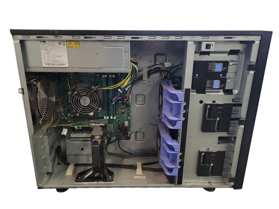 Lenovo TS440 - Xeon E3-1225 v3 | 8GB RAM | NO HDD | LSI 9240-8i RAID %