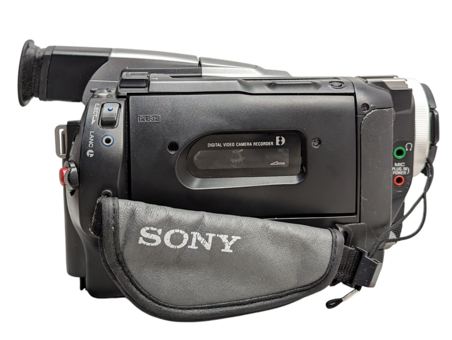 Sony Handycam  DCR-TRV510 NTSC 360x Digital Zoom  -