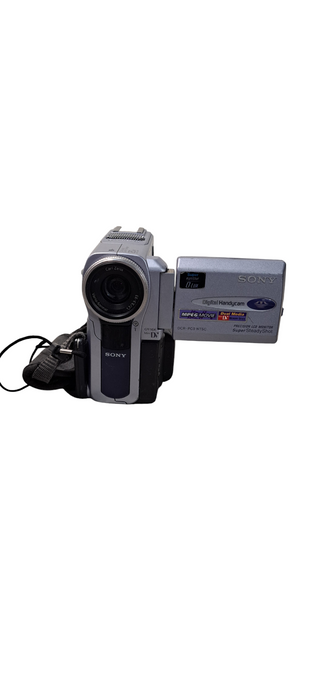 SONY DCR-PC9 MiniDV Digital Video Camera Recorder