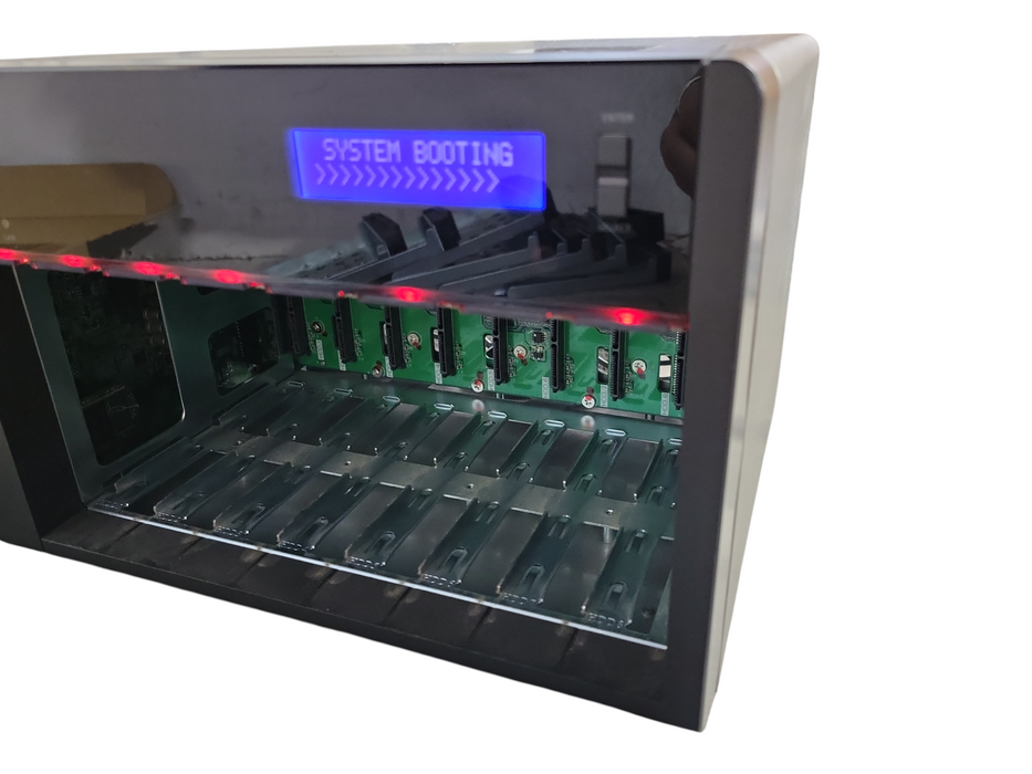 QNAP TS-853 Pro 8 BAY NO HDD/CADDIES READ !