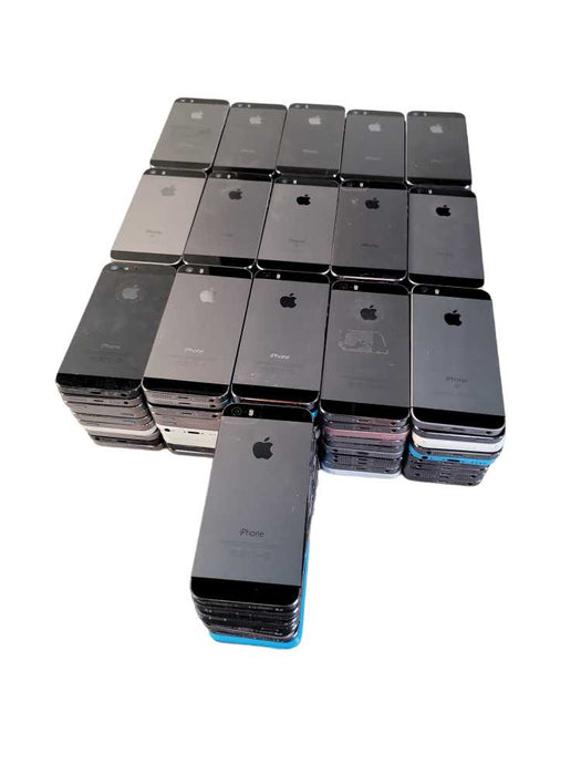 Lot of 160x Apple iPhone 5/5s/5c/SE - READ Δ — retail.era