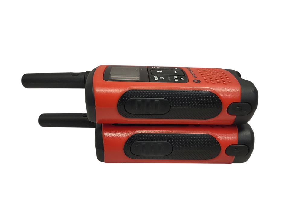 MOTOROLA T265 Rechargeable Emergency Preparedness 2-Way Radio Orange (2 Pack) Q$