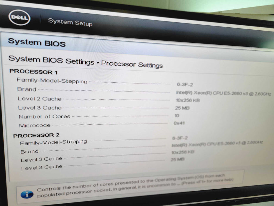 Dell PowerEdge R730 - 2x Xeon E5-2660 v3 32GB DDR4 PERC H730Mini 2x750W PSU %